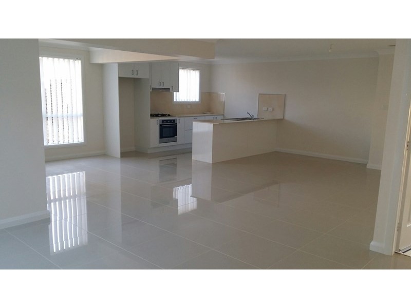 Dw2 13-15 Turquoise Way, Orange NSW 2800