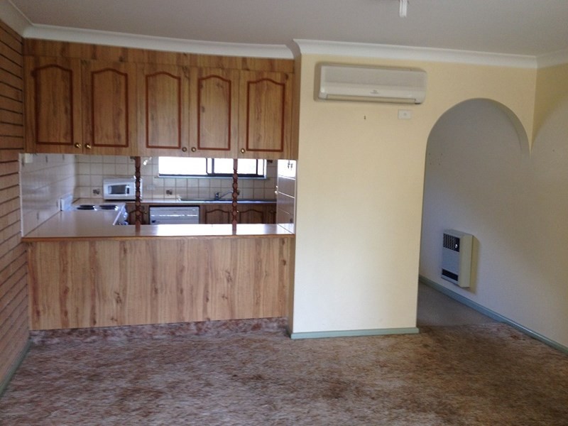 Unit 3/2 Stibbards Lane, Orange NSW 2800