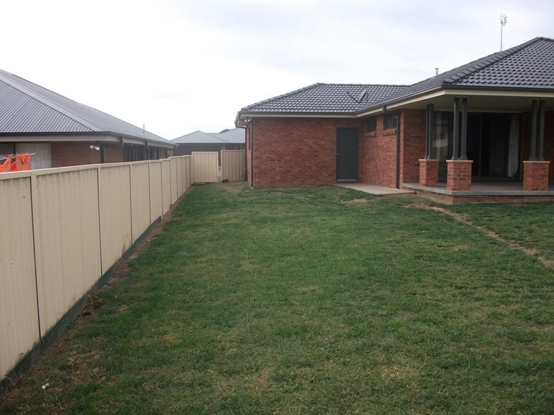 21 Catania Street, Orange NSW 2800