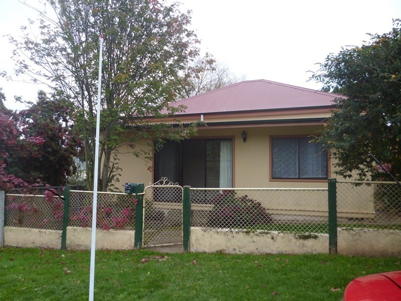 35 Crowson Street, Millthorpe NSW 2798