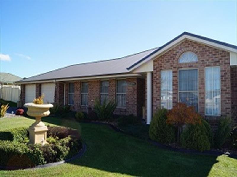 376 The Escort Way, Orange NSW 2800