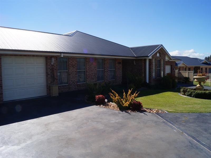 376 The Escort Way, Orange NSW 2800