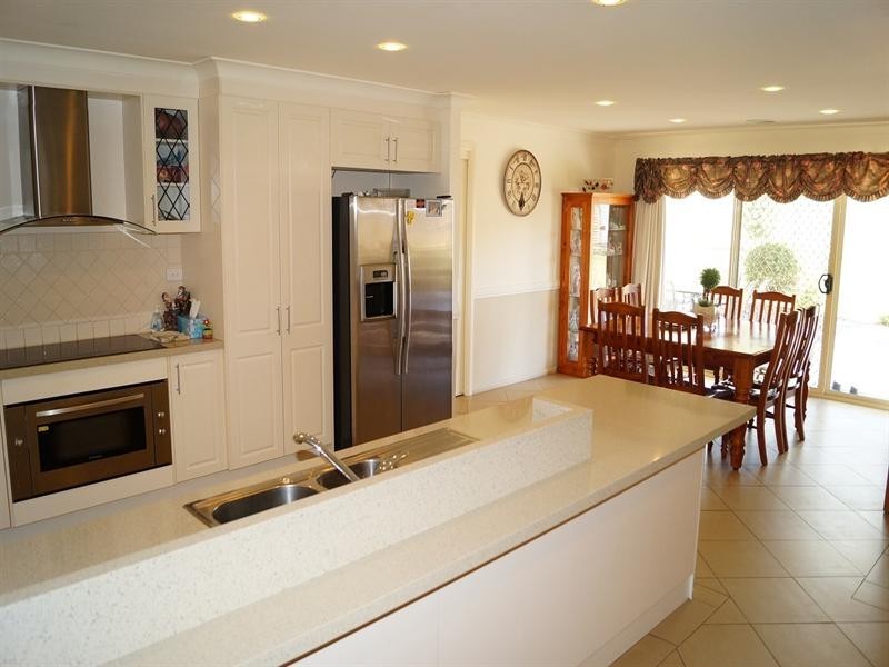 376 The Escort Way, Orange NSW 2800