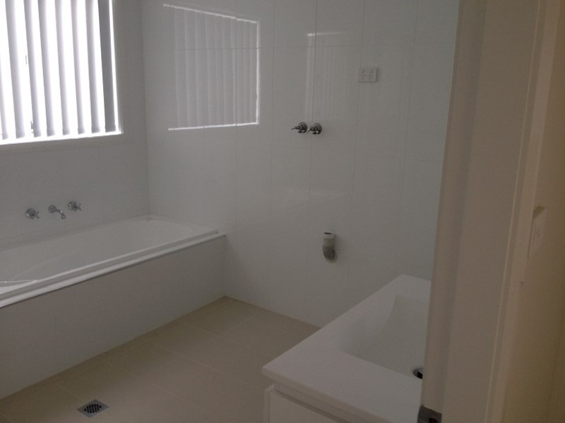 Unit 1/13 Turquoise Street, Orange NSW 2800