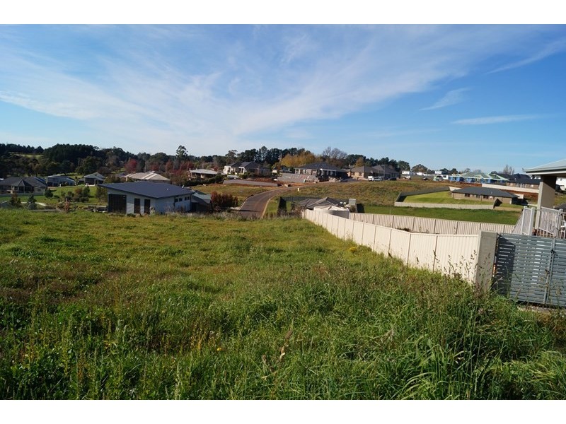 3 Collins Way, Orange NSW 2800
