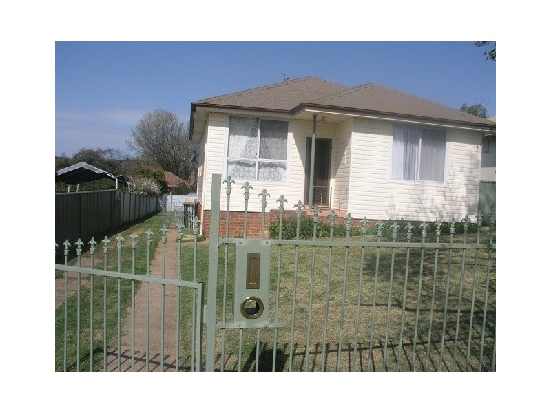 48 Glenroi Avenue, Orange NSW 2800