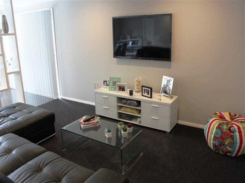 76 William Maker Drive, Orange NSW 2800