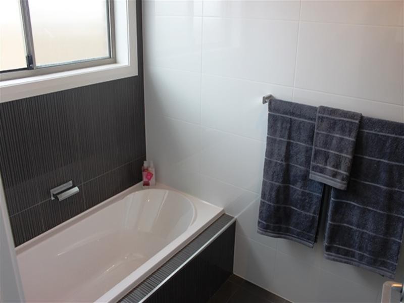 76 William Maker Drive, Orange NSW 2800