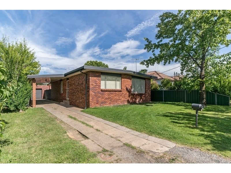 140 Sampson Street, Orange NSW 2800