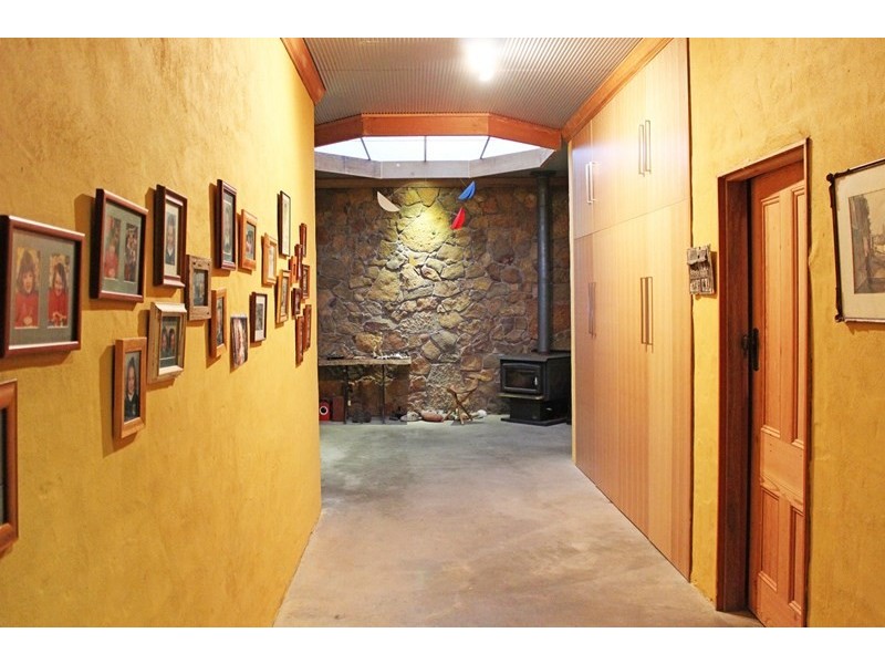 1847 Burrendong Way, Orange NSW 2800