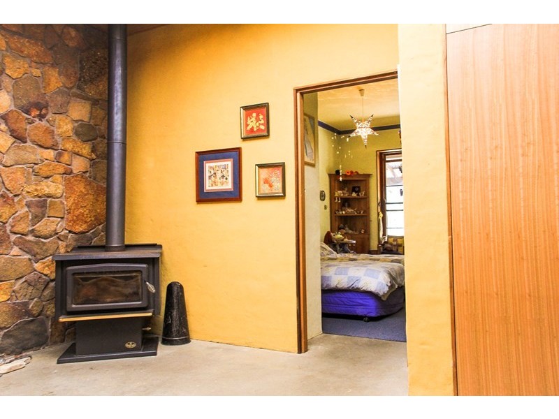 1847 Burrendong Way, Orange NSW 2800