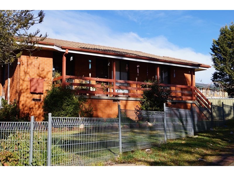 43 Currong Crescent, Orange NSW 2800