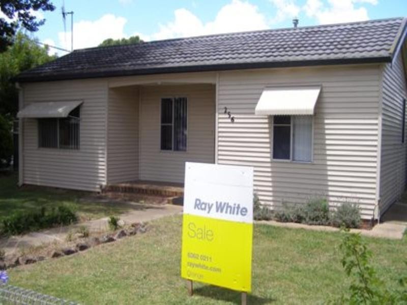256 Mclachlan Street, Orange NSW 2800
