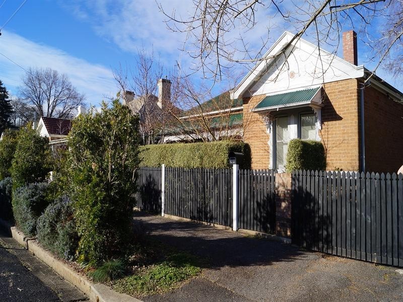 24-26 Clinton Street, Orange NSW 2800