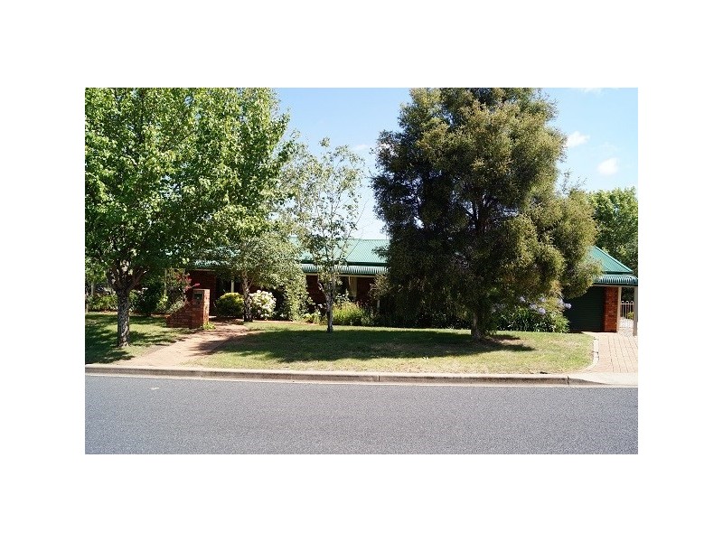 30 Avondale Drive, Orange NSW 2800