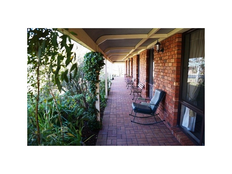 30 Avondale Drive, Orange NSW 2800