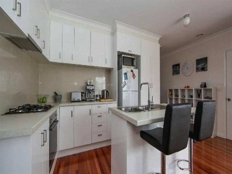 71 Brooklands Drive, Orange NSW 2800