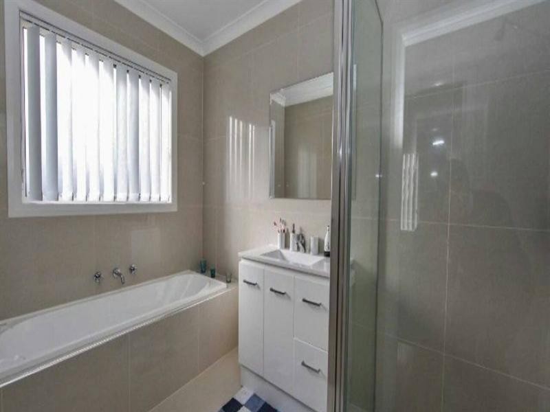 71 Brooklands Drive, Orange NSW 2800