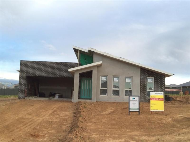 316 Mariposa Street, Orange NSW 2800