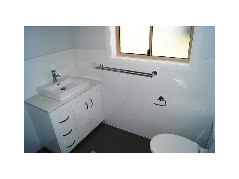 23 Molloy Drive, Orange NSW 2800