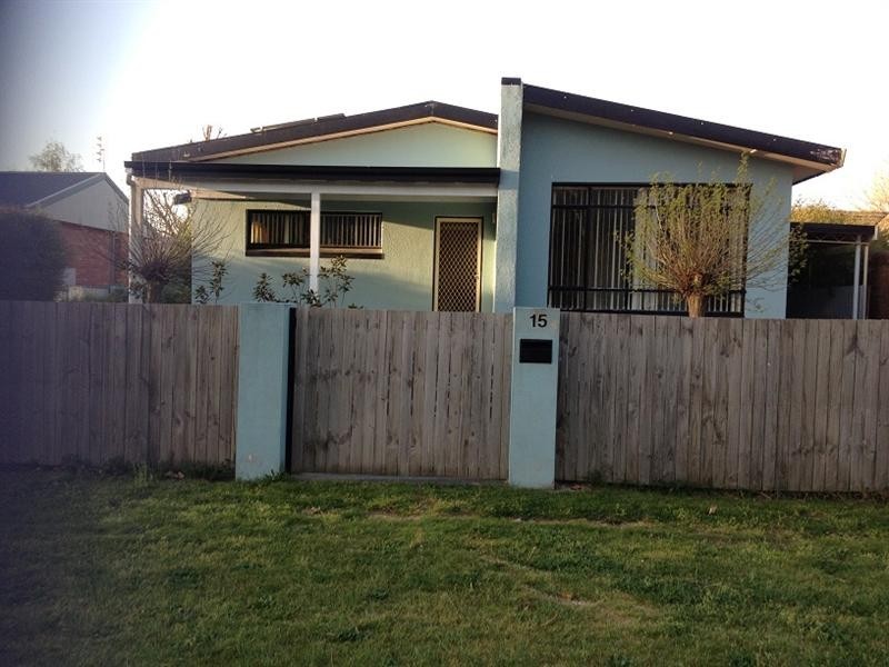 15 Lamrock Avenue, Orange NSW 2800