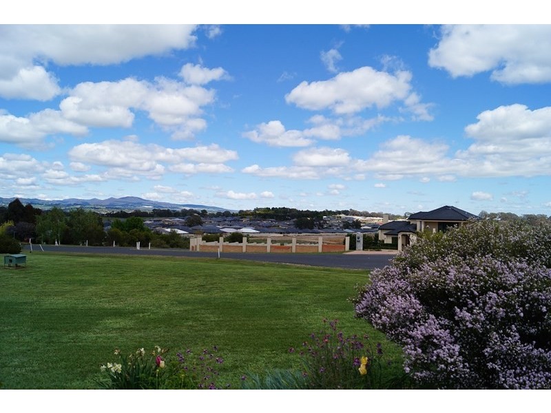 12 Illamatta Way, Orange NSW 2800