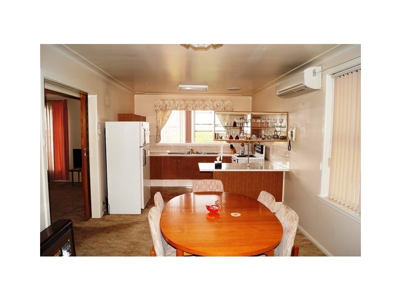 12 Legacy Avenue, Orange NSW 2800