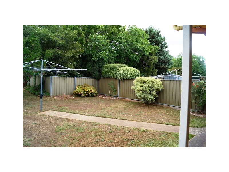 12 Legacy Avenue, Orange NSW 2800