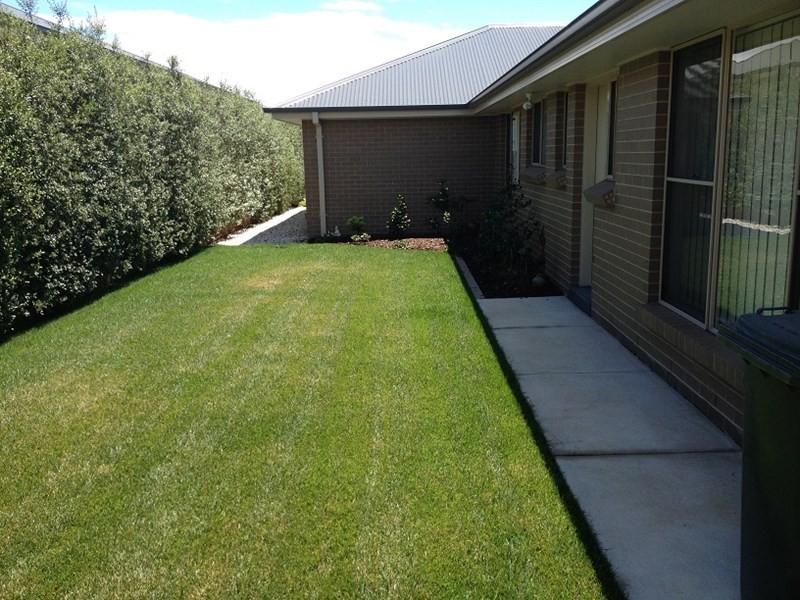 7 Sunburst Avenue, Orange NSW 2800