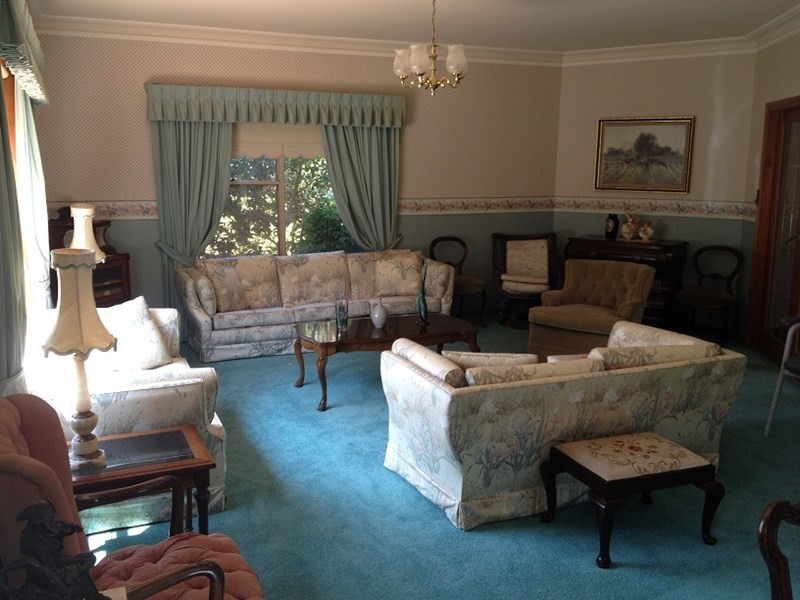 11 Carwoola Drive, Orange NSW 2800