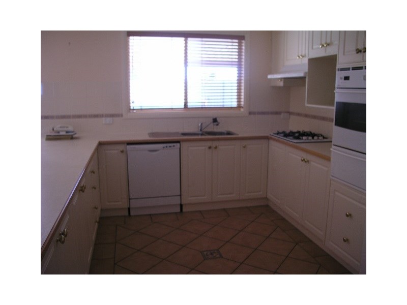 5 Holman Way, Orange NSW 2800