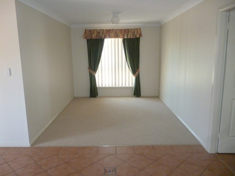 5 Holman Way, Orange NSW 2800