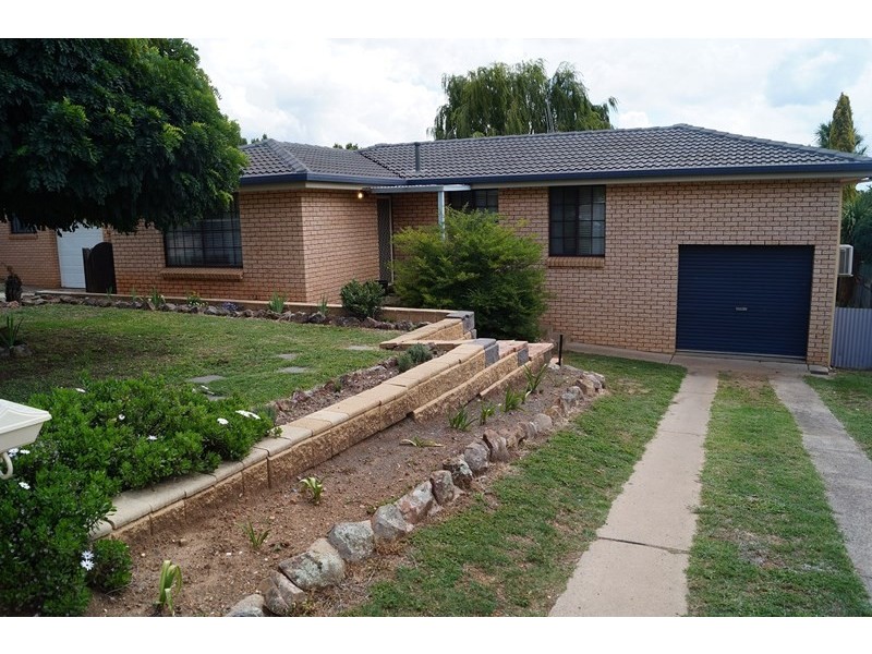 35 Seymour Street, Orange NSW 2800