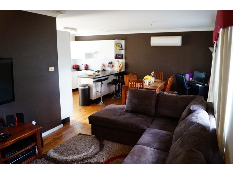 35 Seymour Street, Orange NSW 2800