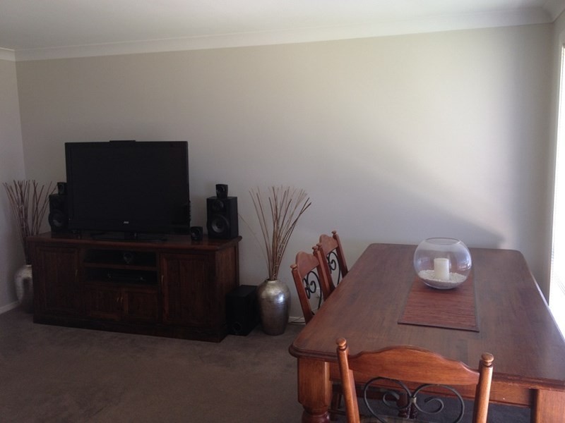 10 Quinlan Run, Orange NSW 2800