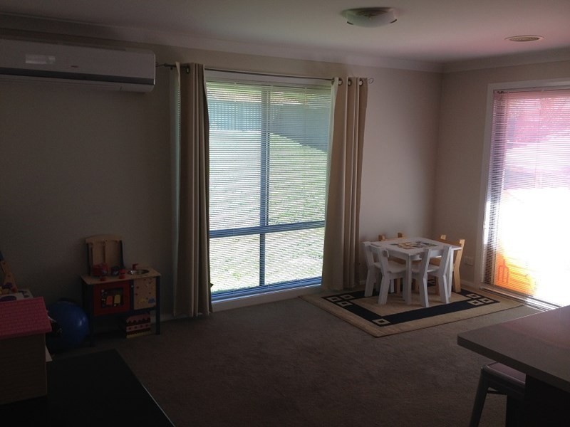 10 Quinlan Run, Orange NSW 2800