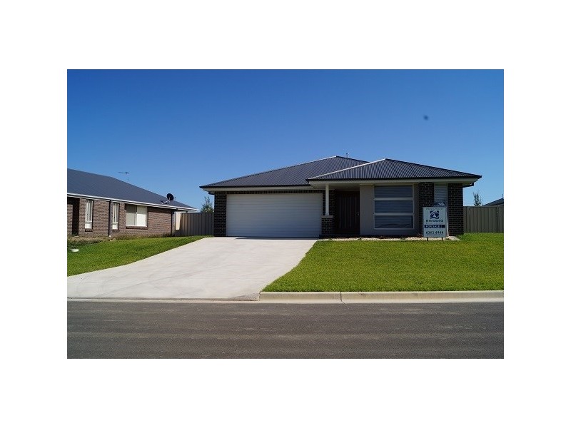 Lot 211 Clem McFawn Place, Orange NSW 2800