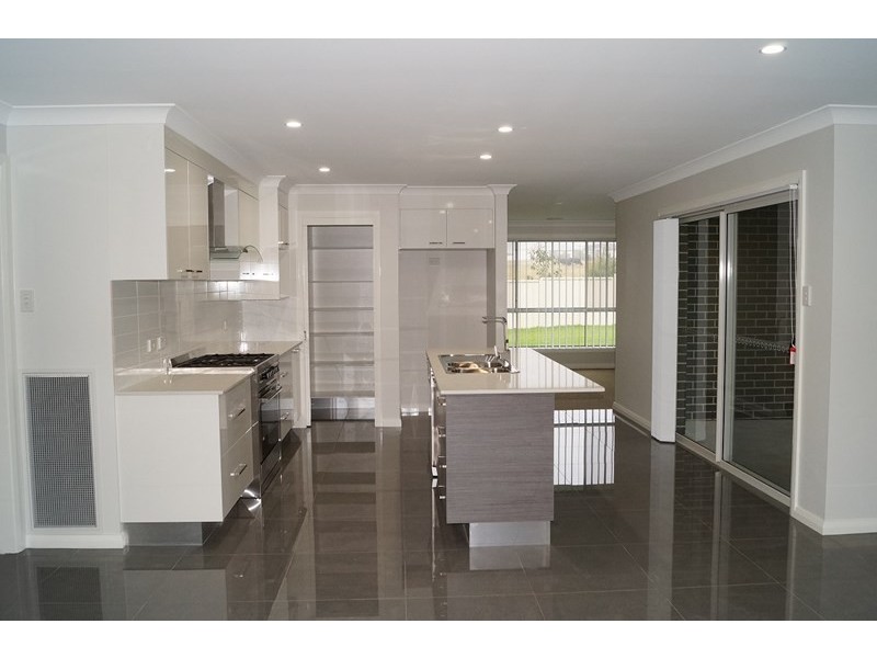 Lot 211 Clem McFawn Place, Orange NSW 2800