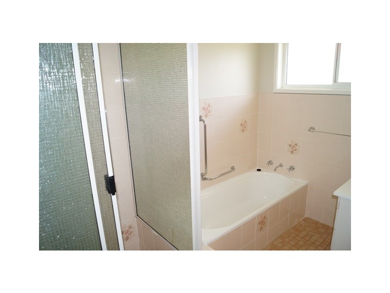 7 Glasson Drive, Orange NSW 2800