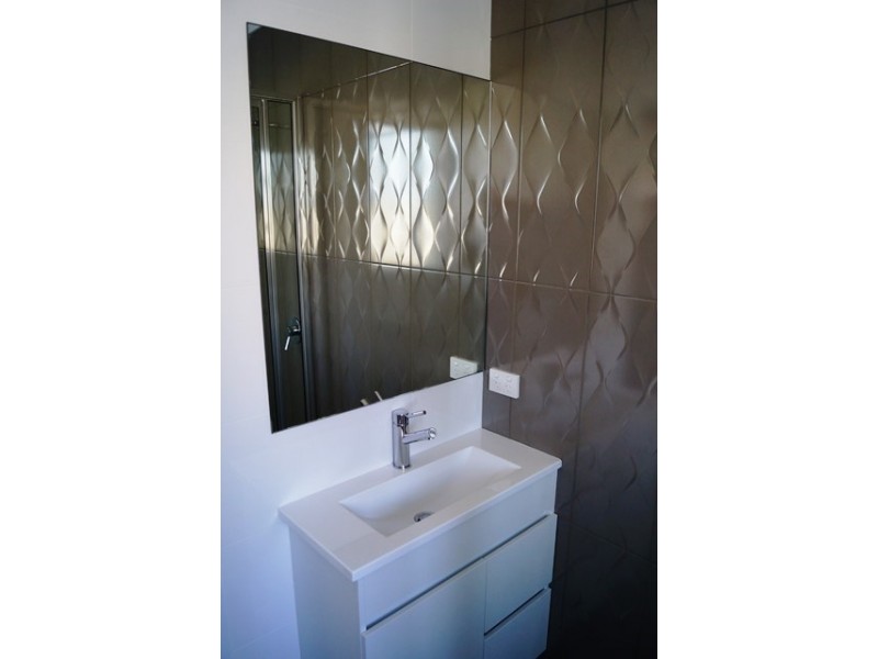 218 Molloy Drive, Orange NSW 2800