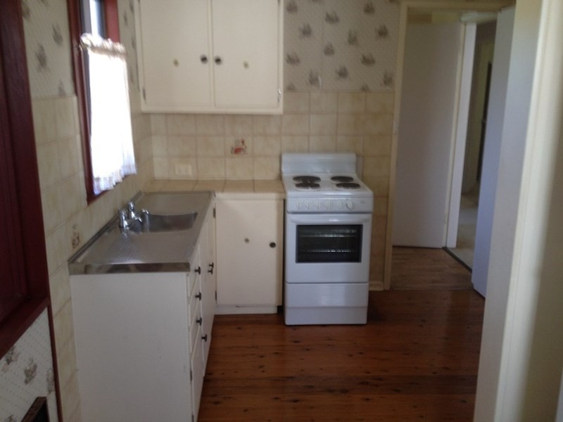 101 Woodward Street, Orange NSW 2800