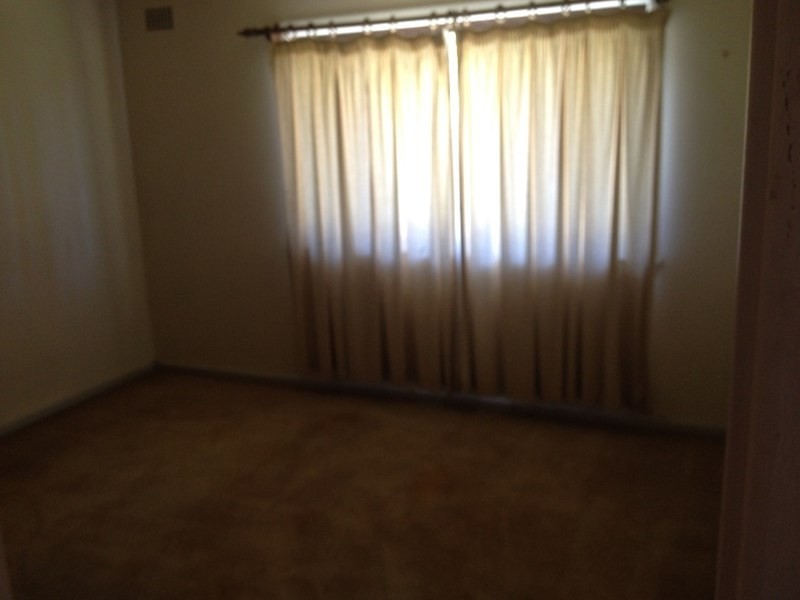 101 Woodward Street, Orange NSW 2800