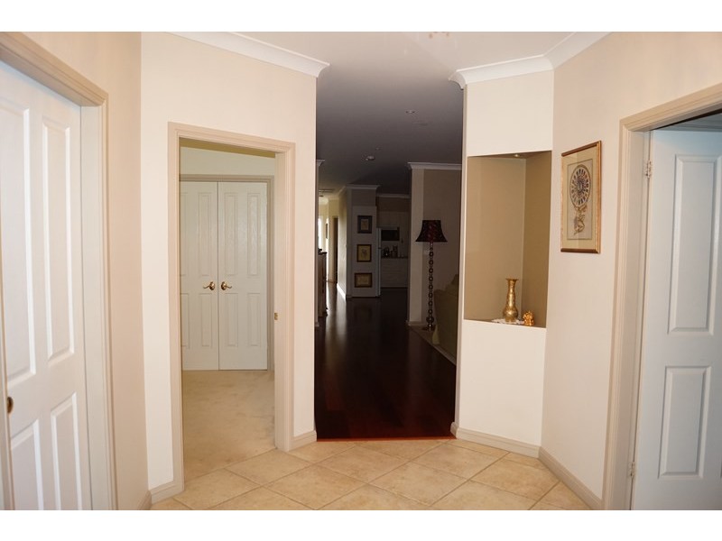 15 The Waterway, Orange NSW 2800