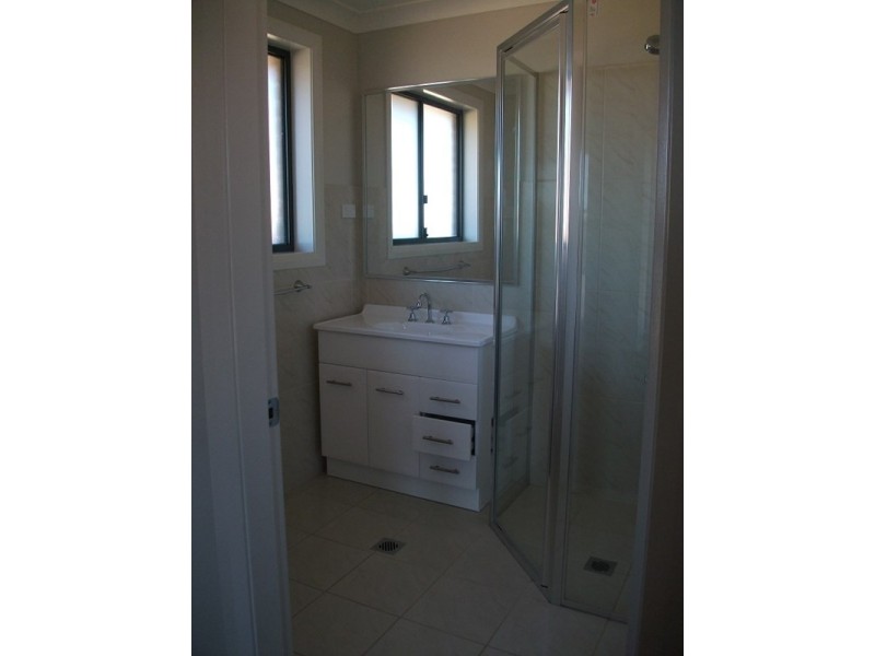 21 Diamond Drive, Orange NSW 2800