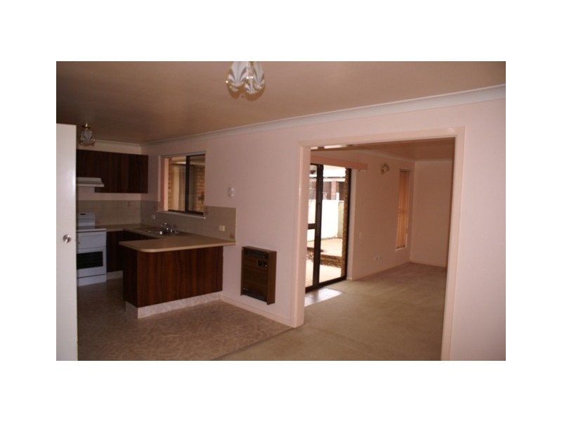 24 Rawle Avenue, Orange NSW 2800