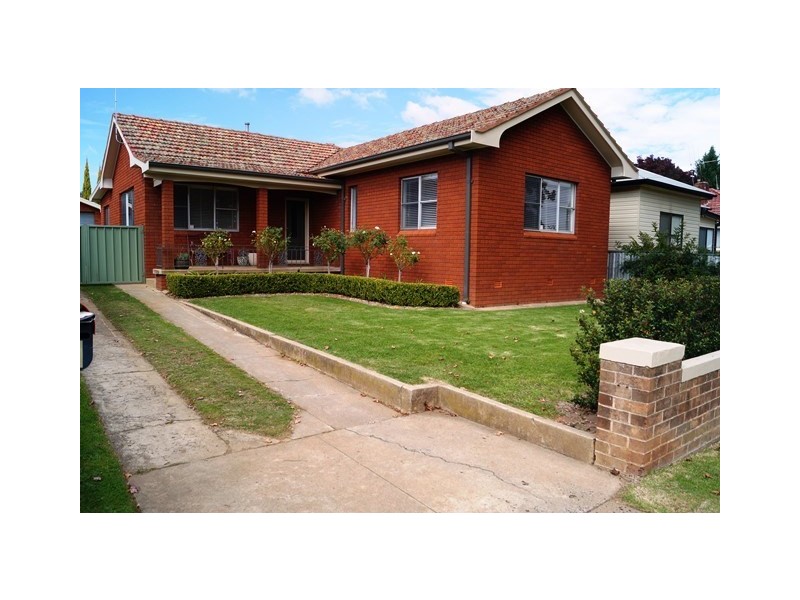 40 Spring Street, Orange NSW 2800