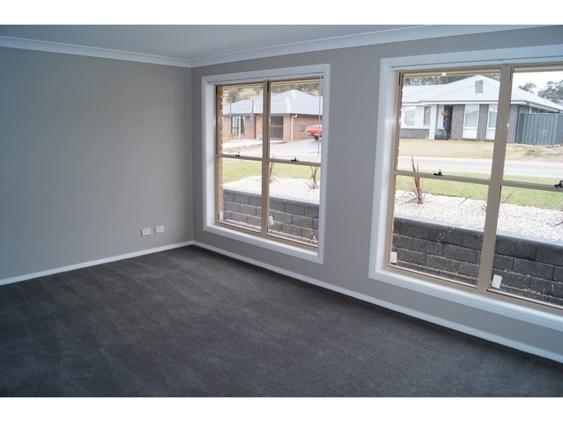 20 Grace Rise, Orange NSW 2800