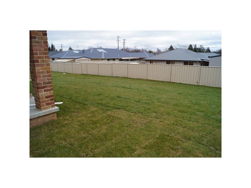 20 Grace Rise, Orange NSW 2800