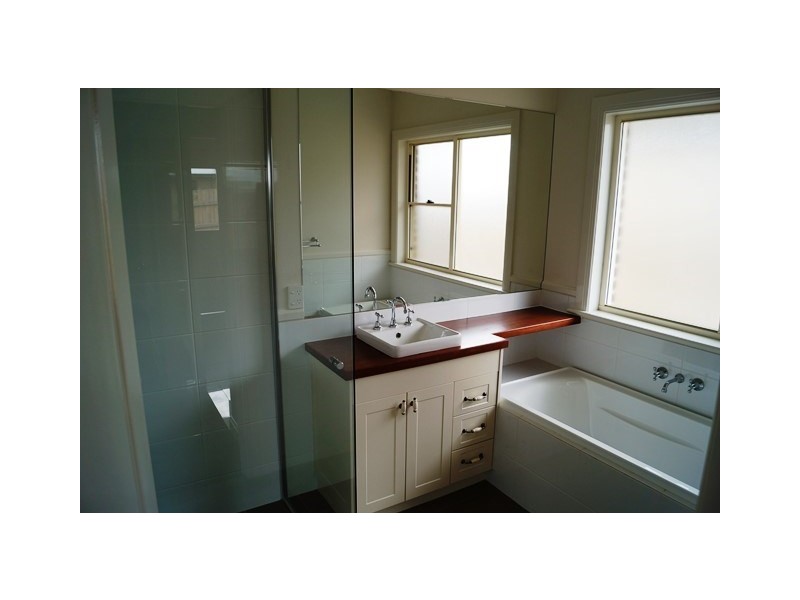 22 Centennial Crescent, Orange NSW 2800