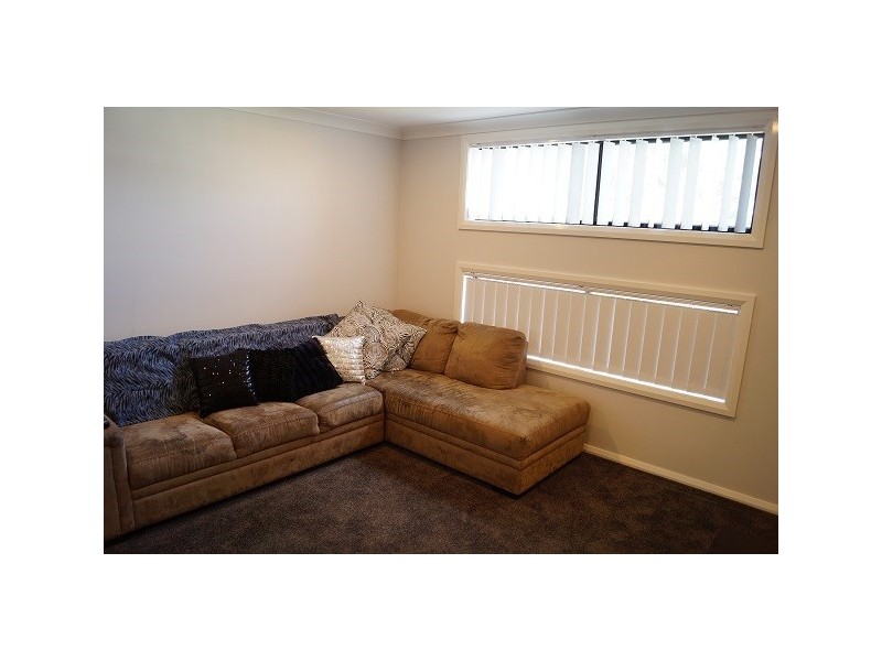 33 Glasson Drive, Orange NSW 2800